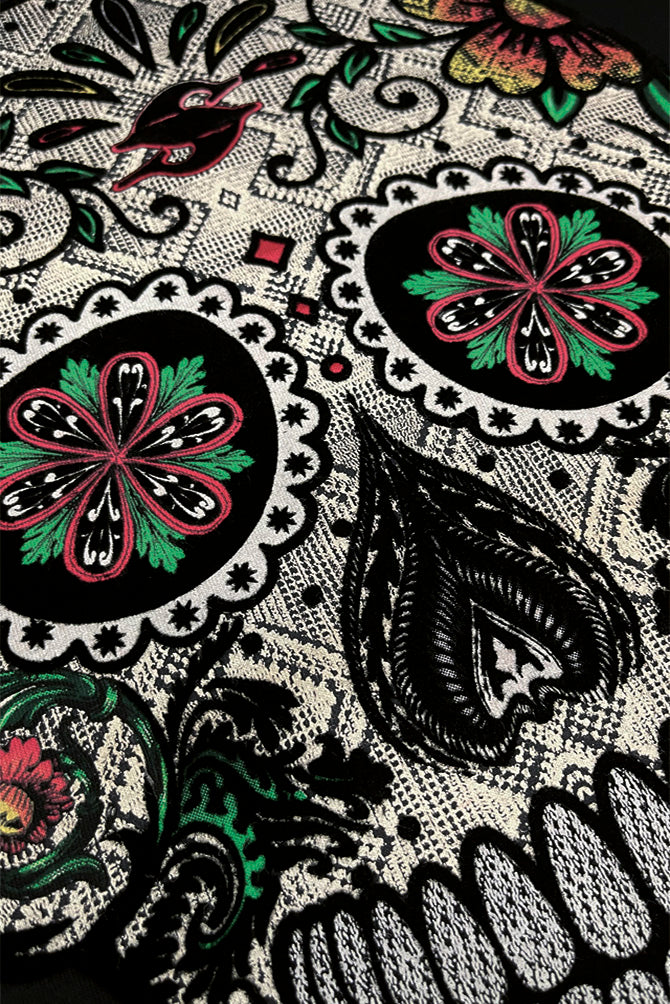 SUDADERA GRUESA CON CAPUCHA NIÑA CALAVERA MEXICANA