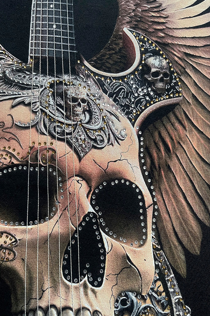 PLAYERA CABALLERO GUITARRA CON PEDRERIA