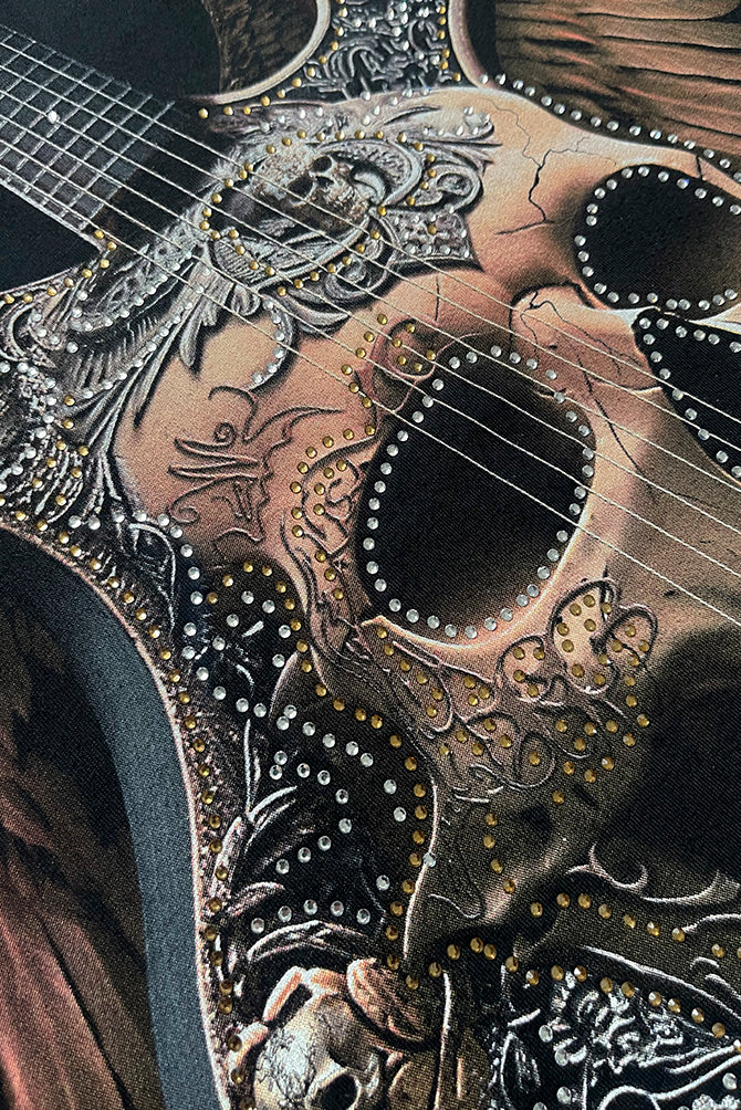 PLAYERA CABALLERO GUITARRA CON PEDRERIA