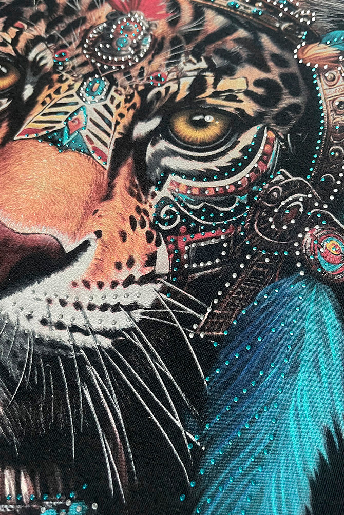 PLAYERA CABALLERO JAGUAR CON PEDRERIA