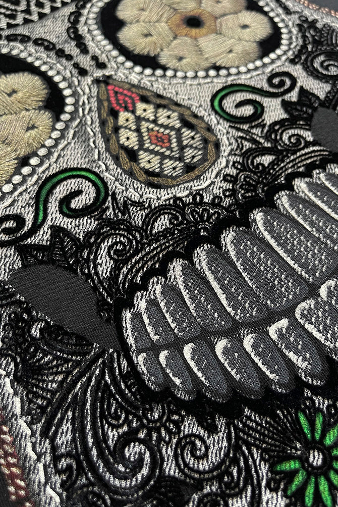 SUDADERA CON CAPUCHA CABALLERO CALAVERA BORDADA