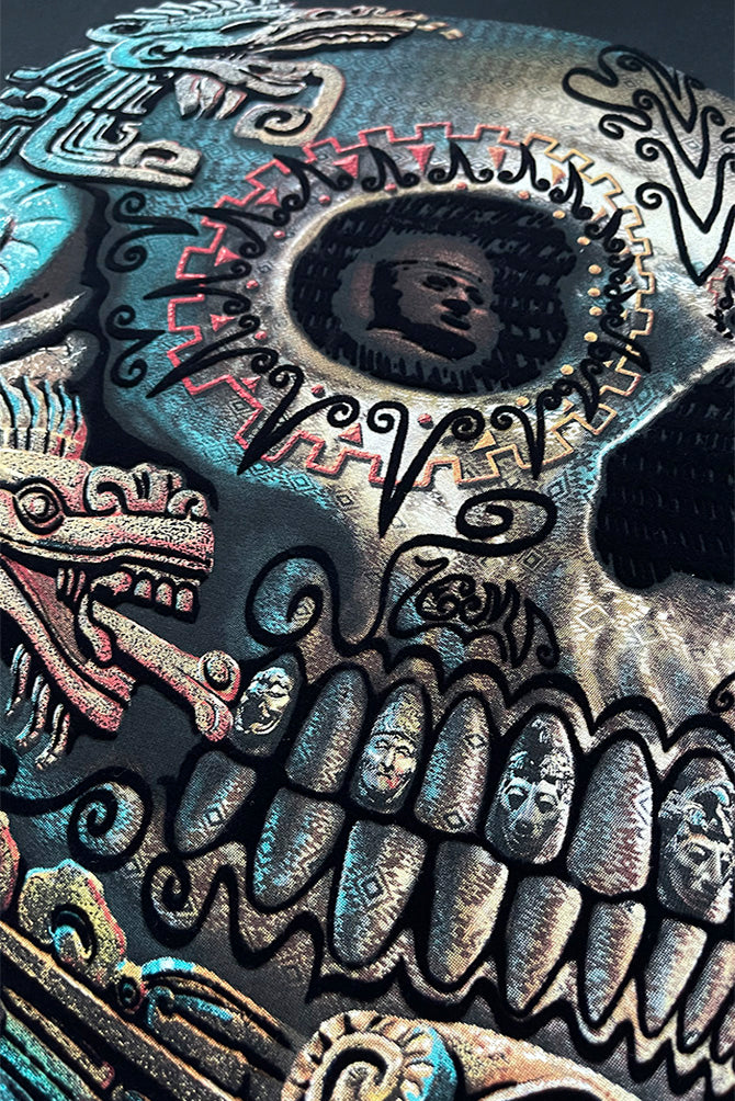 SUDADERA GRUESA CON CAPUCHA NIÑO CALAVERA RAICES